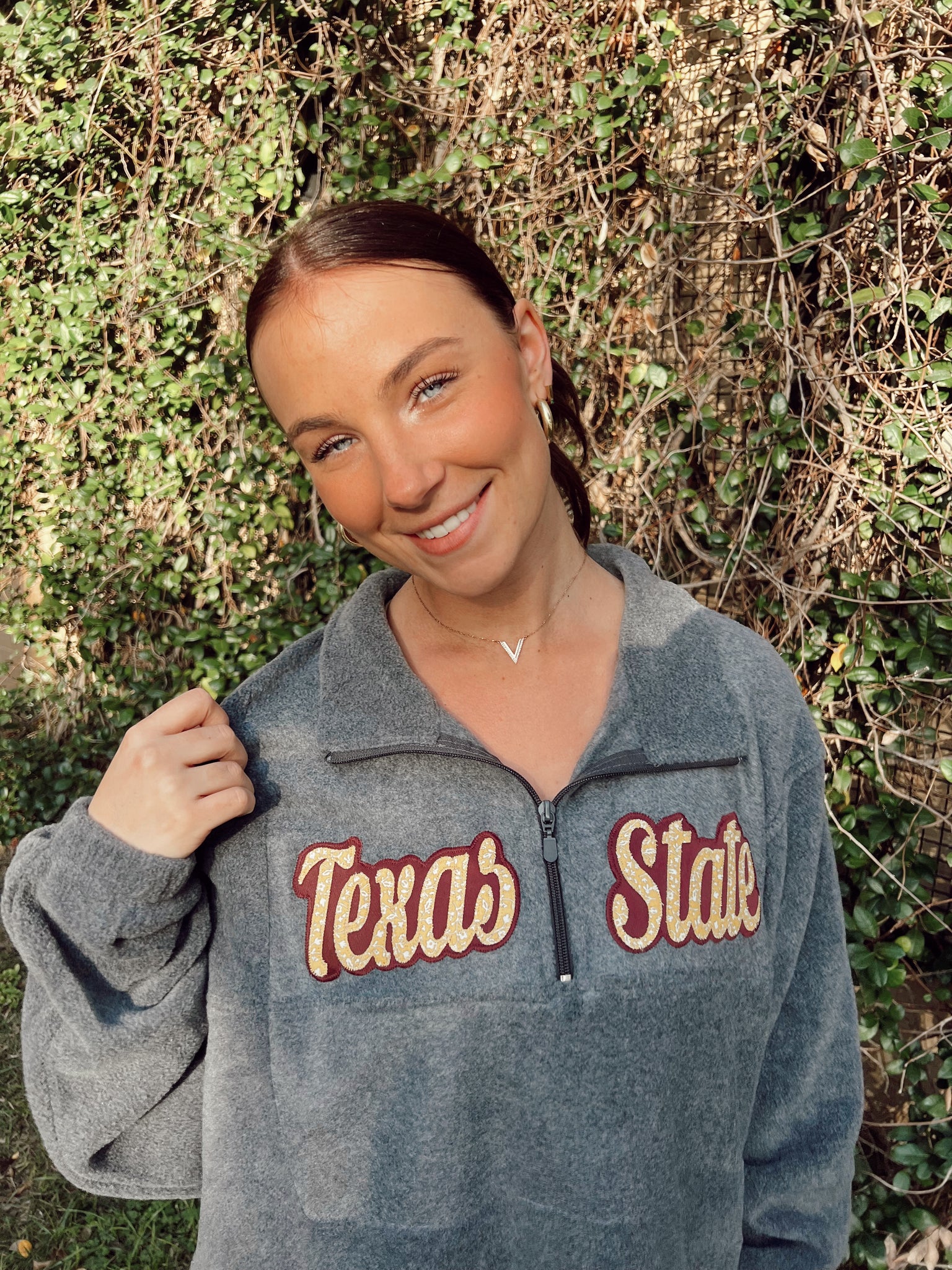 Texas State Floral Script Fleece 1/4 Zip Sweatshirt